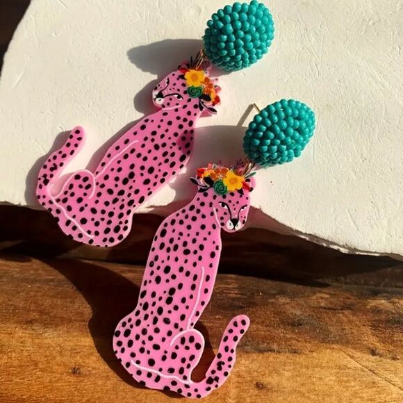 14k PINK LEOPARD cute fun Whimsical novelty kawaii earrings - Picture 3 of 6